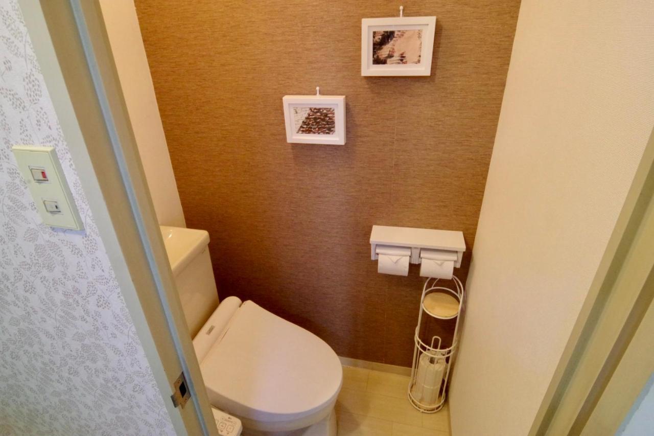 Nippombashi Art Hotel 503 Osaka Exterior photo